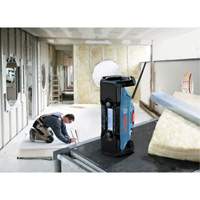 Compact Jobsite Radio with Bluetooth&reg; 5.0, Lithium-Ion, 18 V Distribution Industrielle GC