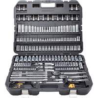 Ensemble d'outils pour m&eacute;canicien Distribution Industrielle GC