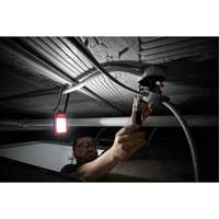 Baladeuse magn&eacute;tique rechargeable &agrave; profil bas, DEL, 100/250/500 lumens, Boîtier en Plastique/Aluminium Distribution Industrielle GC