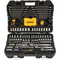 Ensemble d'outils pour m&eacute;canicien Distribution Industrielle GC