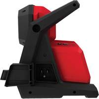 Projecteur d'illumination &agrave; alimentation double M18 Rover, DEL, 2000/4000/1200 lumens, Boîtier en Plastique Distribution Industrielle GC